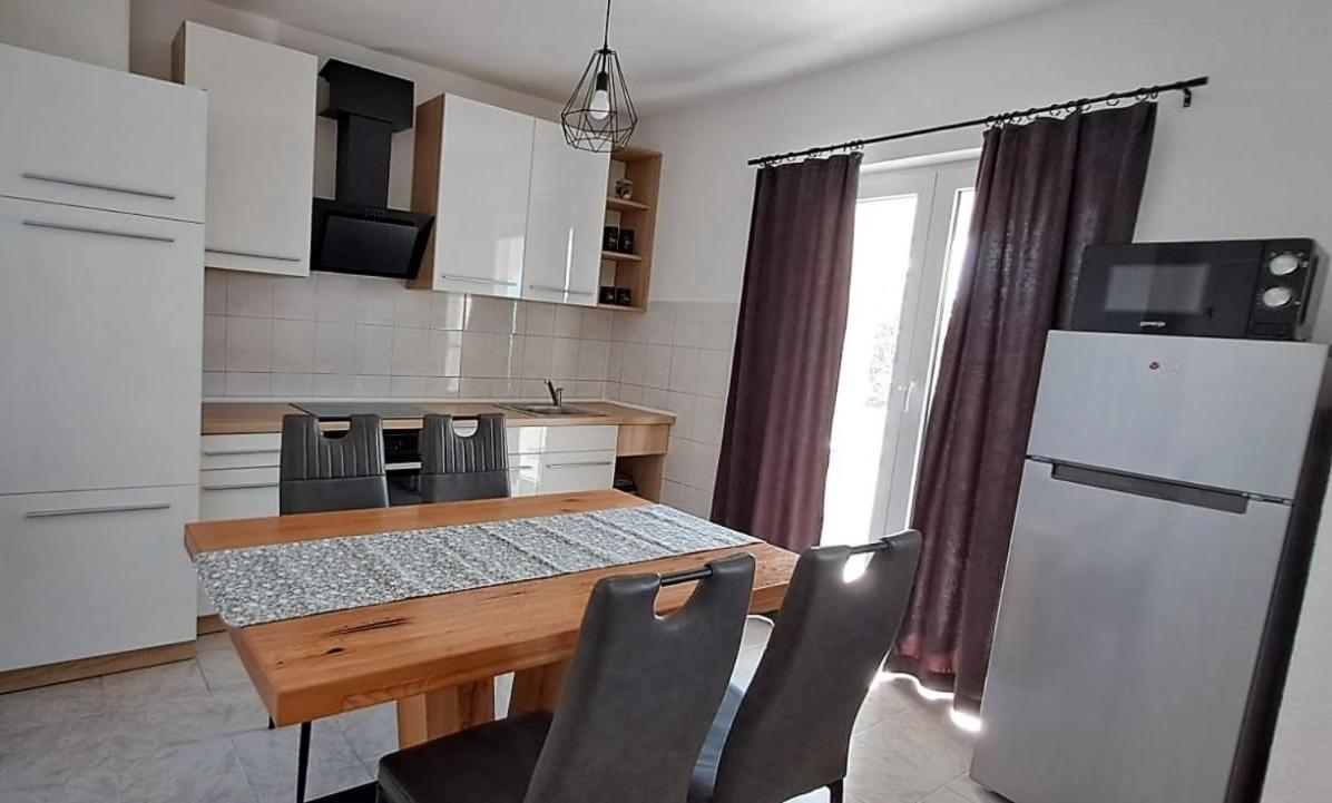 Apartment Anchor Čelina Kültér fotó